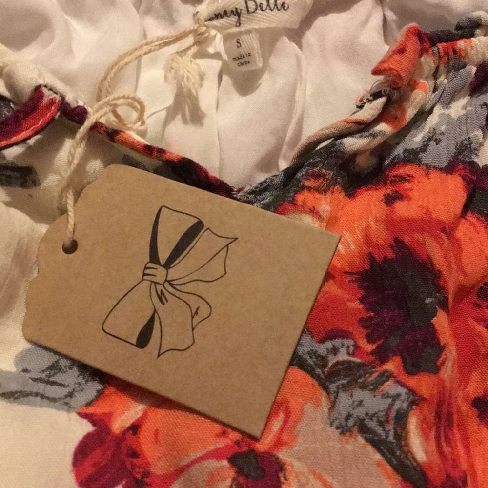 Romper - Picture 2 of 4